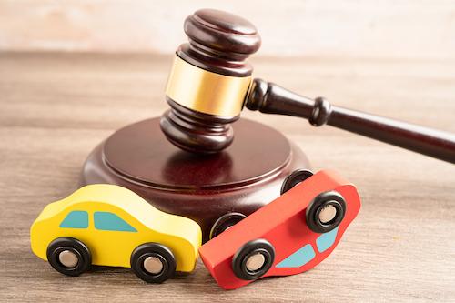 hammer gavel judge with car accident case
